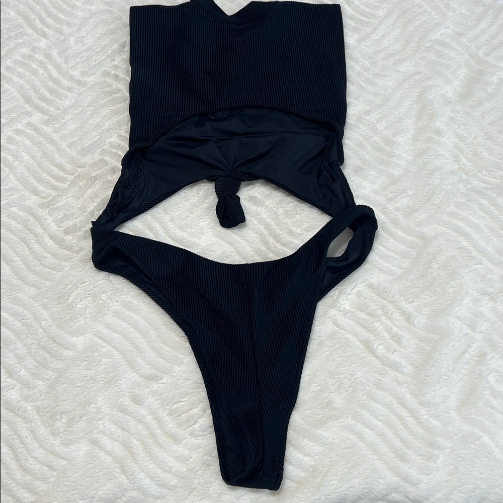 Frankie’s Bikinis Black Ribbed Cutout One Piece Swimsuit | Size Medium | EUC - Picture 7 of 9